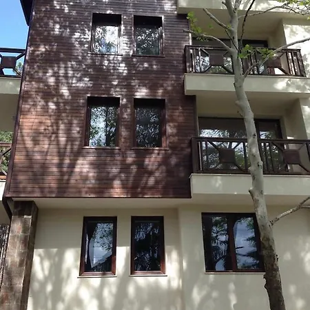 Midas - Borov Park Apartamento *