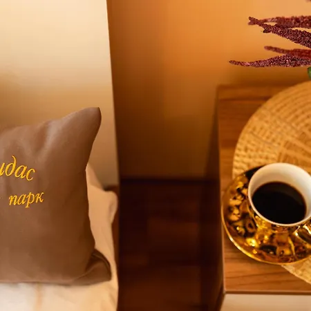 Midas - Borov Park Appartement