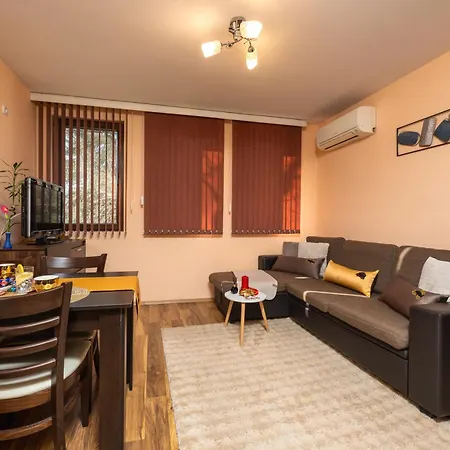 Appartement Midas - Borov Park