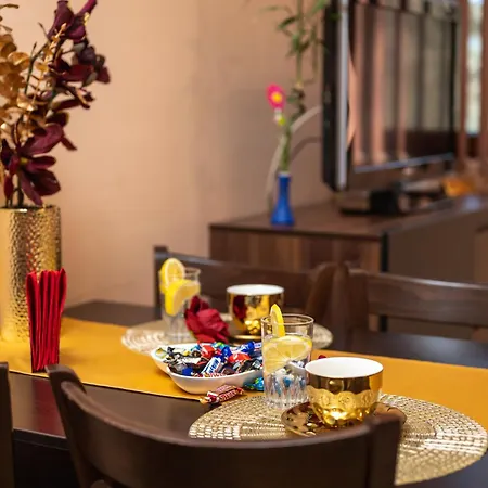 Midas - Borov Park *