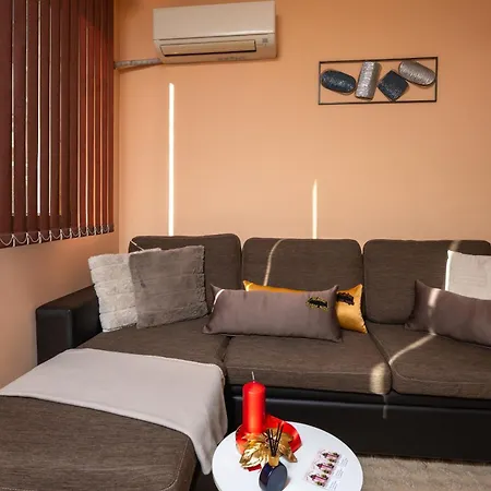 Midas - Borov Park Appartement *