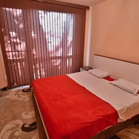 Midas - Borov Park *