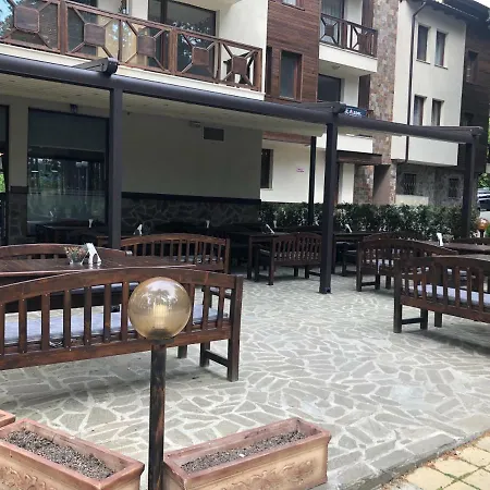 Midas - Borov Park Appartement