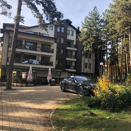 Midas - Borov Park Daire